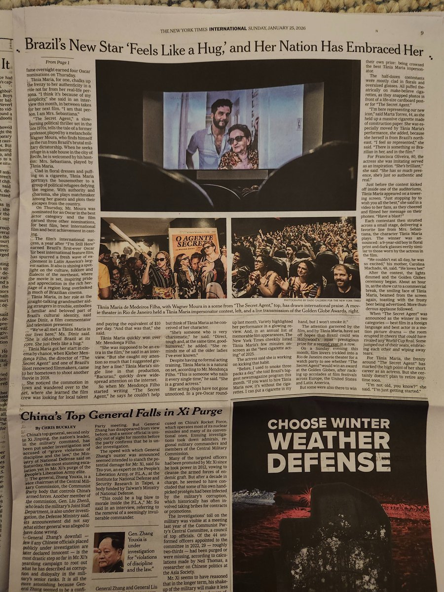 Reportagem sobre a Tania Maria, que interpreta a Dona Sebastiana no filme O Agente Secreto, na capa da edição impressa deste Domingo do NYTIMES, além de meia página interna