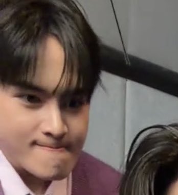 psiluvvu's tweet image. ไม่เหมือนตรงไหนอะ