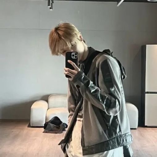 5dyssea's tweet image. a syongton au

from syongnen’s dance to impress universe