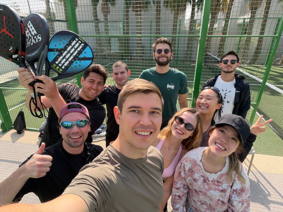 Gm gm Weekend = padel day with @NOMADZxyz ✨