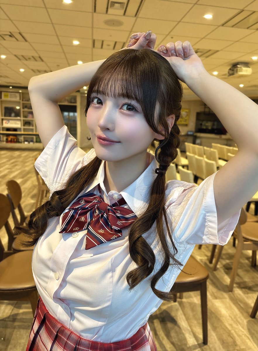 由良ゆら #よーよーよー♡2月1日4周年ライブ (@yurayura_yuraa