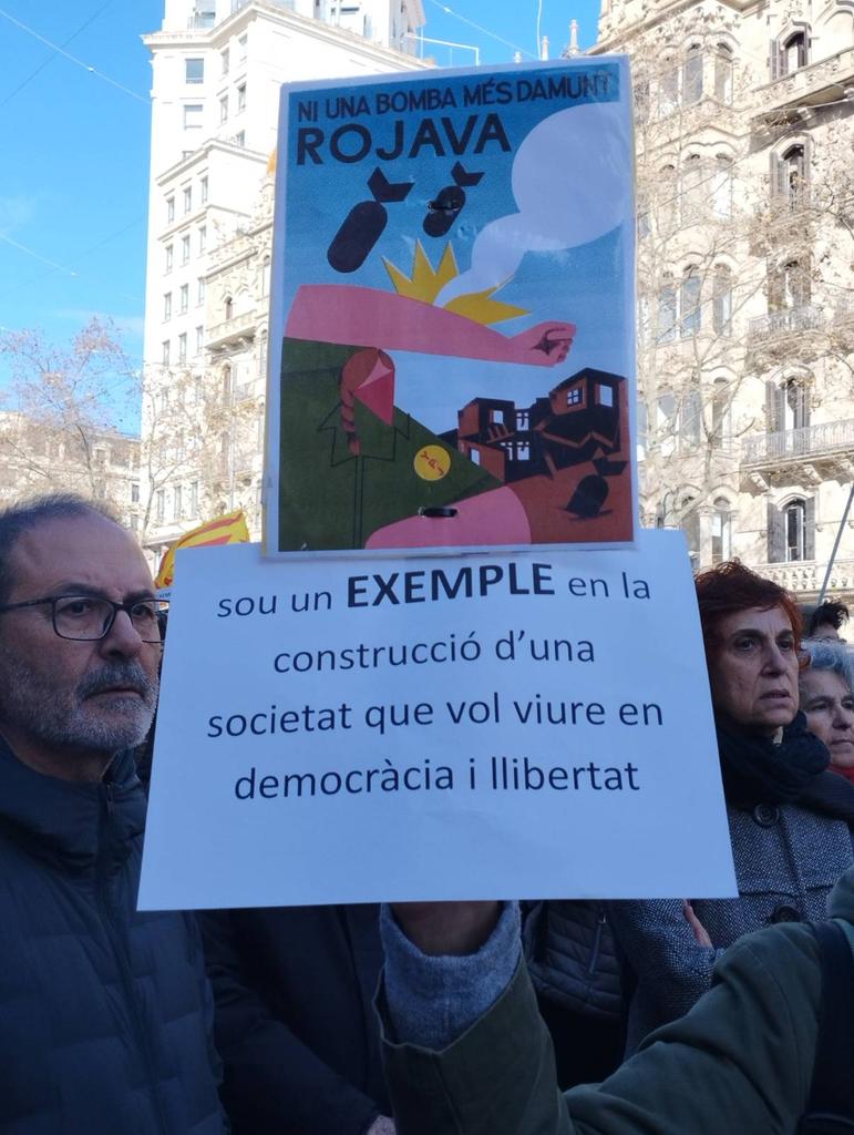 Ponent amb Kurdistan #Riseup4Rojava tweet media