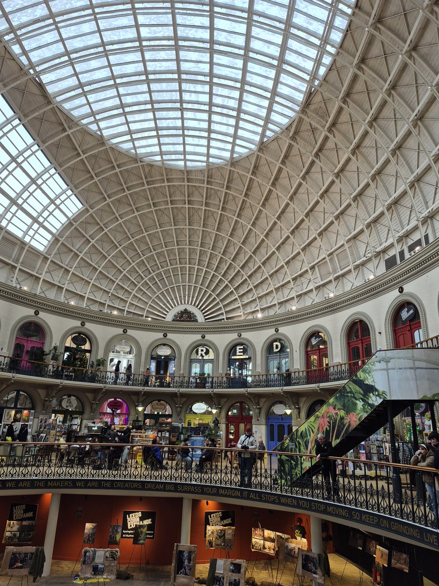 olde dude decorating tweet media