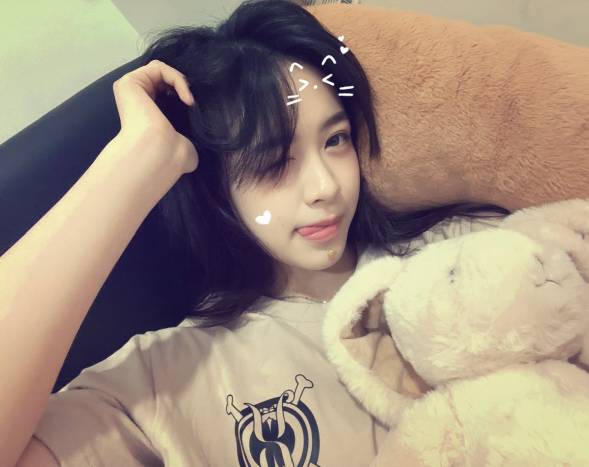 ⊹₊˚‧︵‿₊୨Hillaryours୧₊‿︵‧˚₊⊹ tweet media