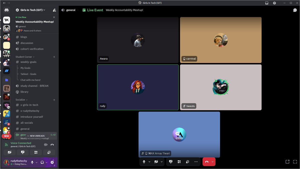 Girls In Tech tweet media