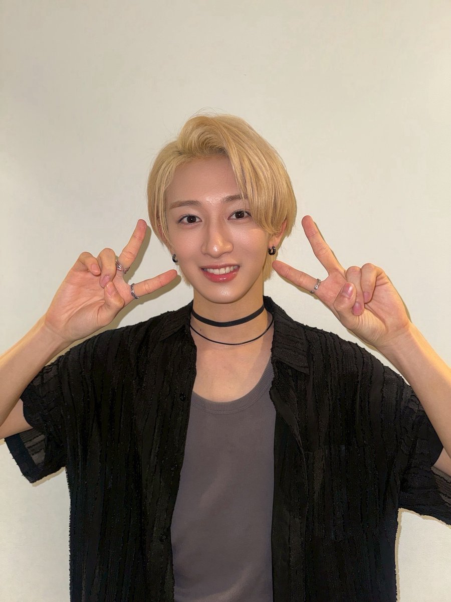 mazzel_official's tweet image. .˚⊹⁺‧┈┈┈┈┈
　　　#NAOYA W主演
　 　舞台「セラピーゲーム」
　　　　　　　　　┈┈┈┈┈‧⁺ ⊹˚.

公演にお越しいただいたみなさま
ライブ配信をご覧いただいたみなさま
ありがとうございました✨
---
舞台「セラピーゲーム」千秋楽を終えました！！！…