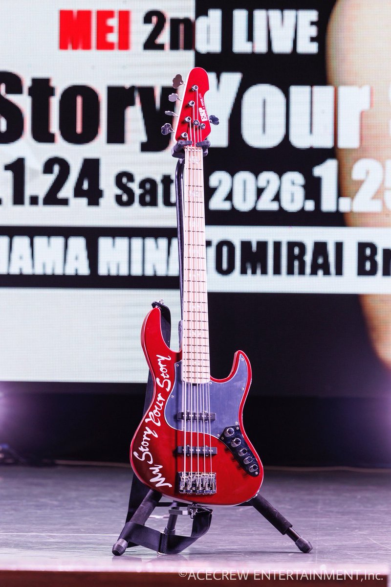 ace_crew_ent's tweet photo. 【#MEI】情報解禁⚡️

／
ESP AMAZE BASSの　
MEI Custom「My Story Your Story」Ver.
受注販売決定🎉
＼
 
ボディの「My Story Your Story」は、MEIが書いた文字をそのままデザインにしました✨

詳細は追って発表いたします‼️
続報をお楽しみに...🎸

#MEI_MSYS https://t.co/GLAkVzXt4Z