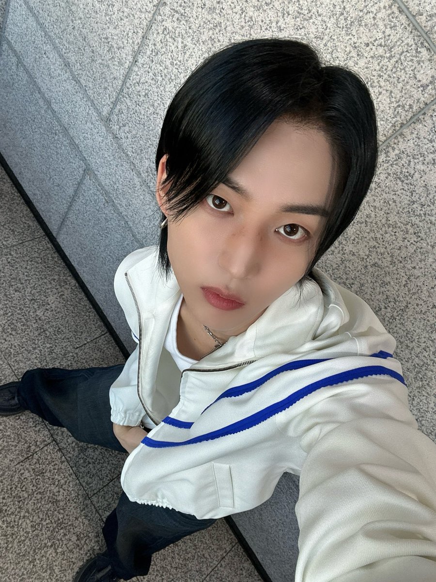 Ahhhhhhh let’s goooo

#TNX 
#은휘 #HWI