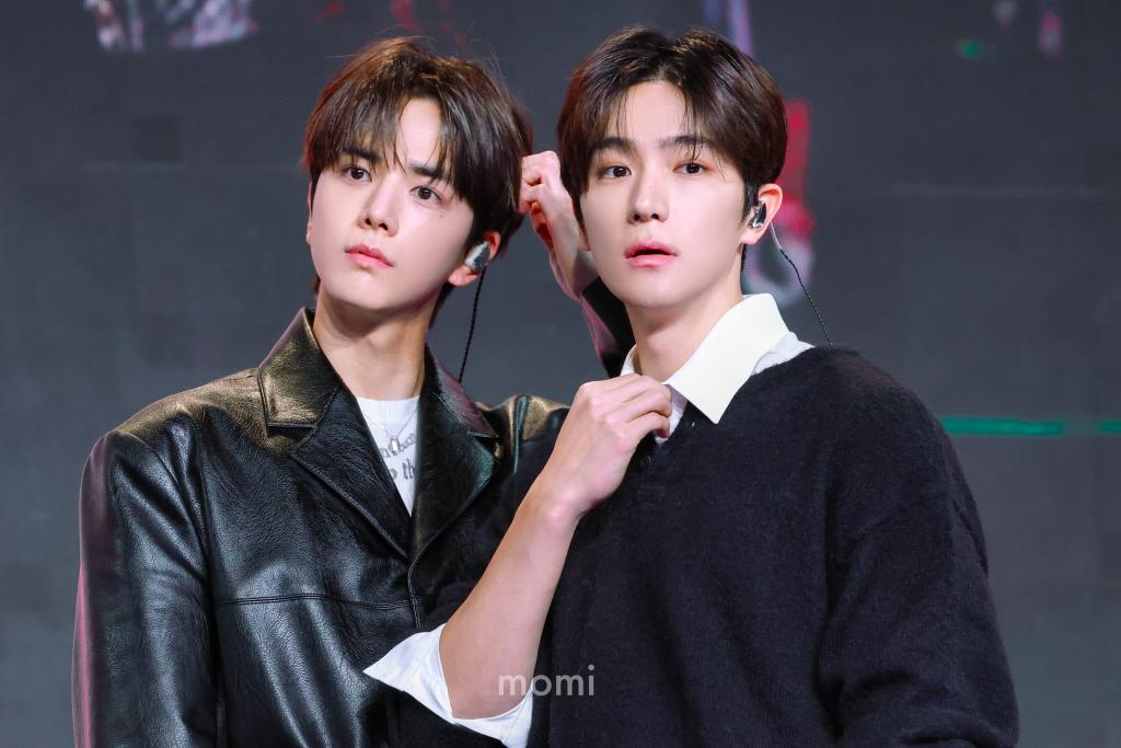 260124 THE BOYZ FANMEETING IN SHANGHAI

🐶🐻

©hj_moment913
#송도즈 #영훈 #현재 #SONGDOZ #YOUNGHOON #HYUNJAE