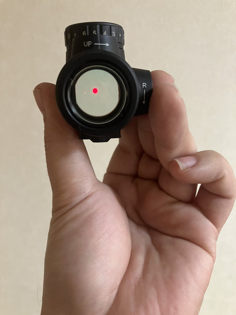 AHOBEL2's tweet image. トリジコン実　MRO HD
マウント無し(+1.5万にてスカラー1.93実追加可)
ワンオーナー
被弾痕なし
4枚目はドットですが、HDのためサークルドットに切り替え可
通常MROよりかなりクリアです。

送別8.5万
FFさん8万
フリマ出品中(フリマでは手数料分乗せてあります)
#ミリタリー物販
#拡散お願いします