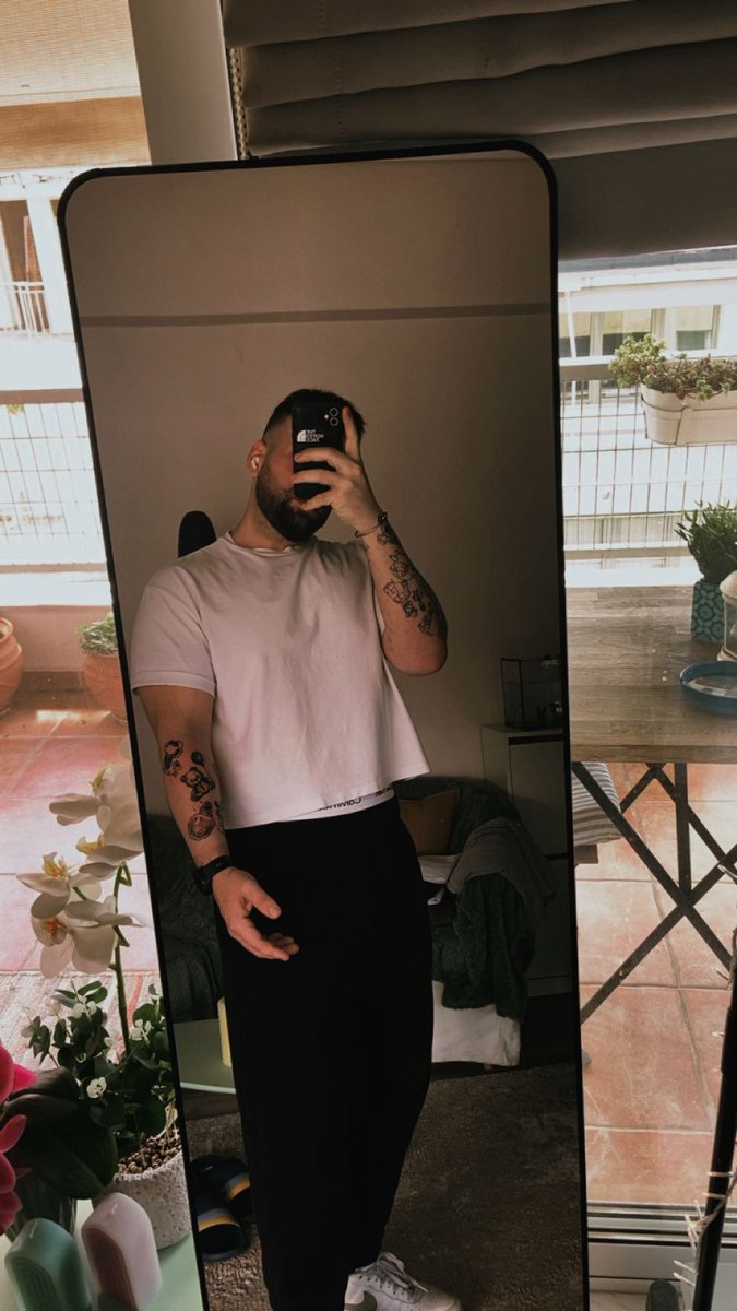 Sweaty182151302's tweet photo. 🍼 https://t.co/Vpg2yUC3yX