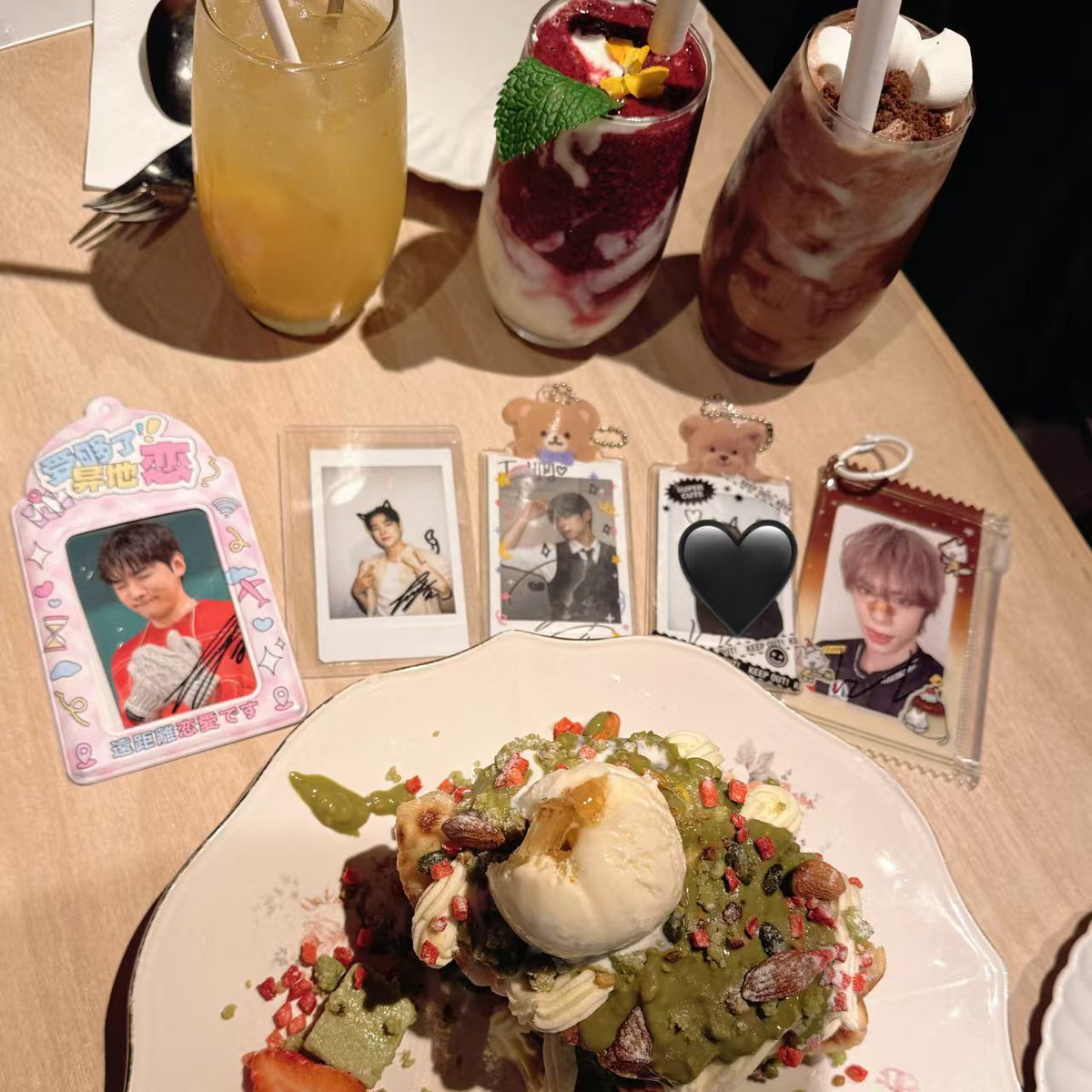 SURF SURF 
🤍ྀི⁃ ⩊ ⁃