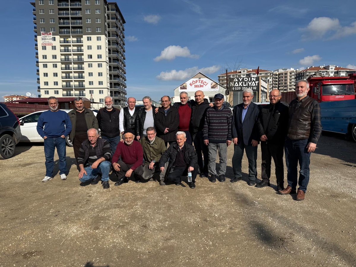 Lise sınıf arkadaşları ile aylık buluşmamızı yaptık. Allah birlik beraberliğimizi daim kılsın!