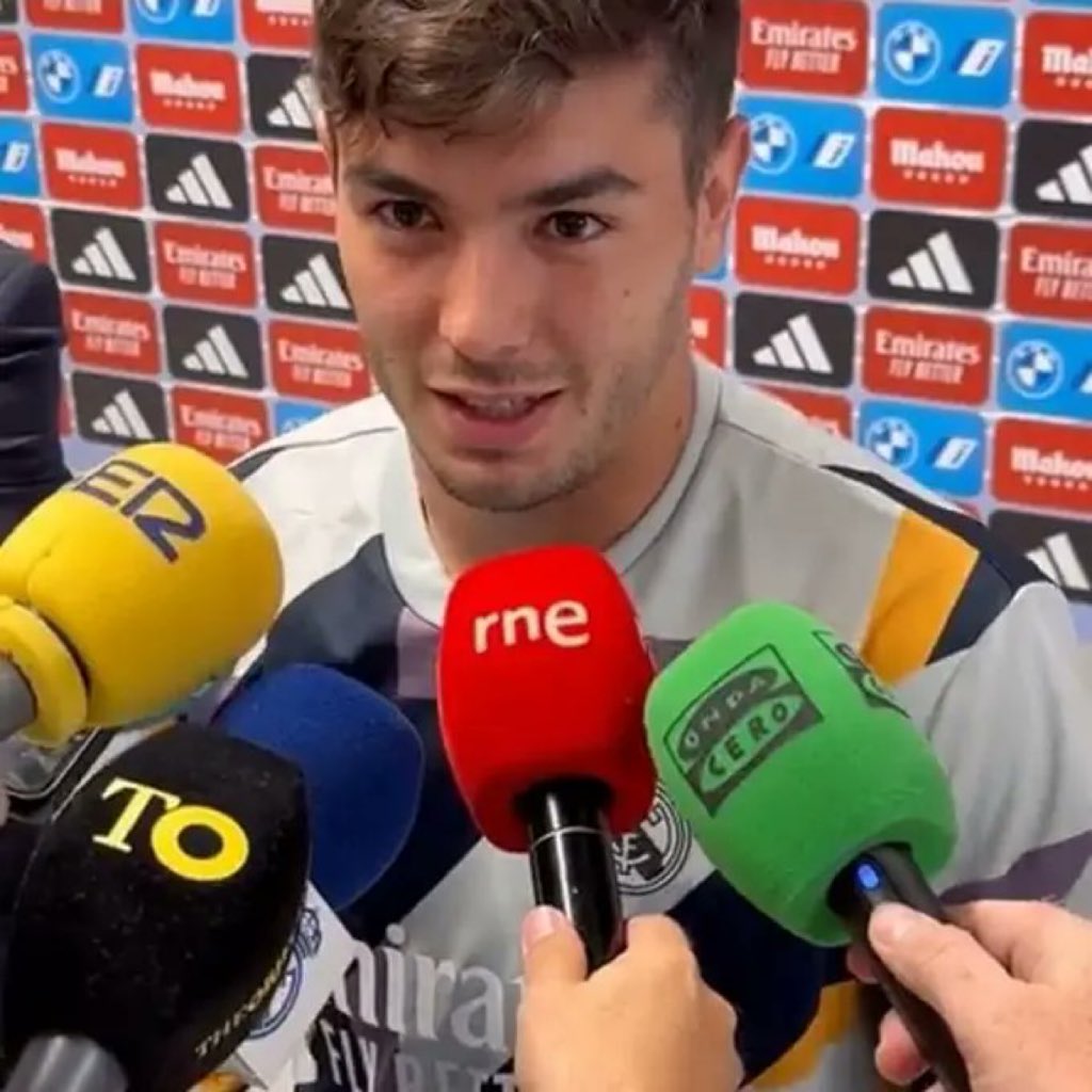 Kenpachi1070's tweet photo. 🚨 Brahim Diaz : « Est-ce que j’ai aimé la panenka de Mbappé ? Non. Par contre, j’ai beaucoup aimé son penalty contre la Suisse. » https://t.co/7Nb5zfaOdP