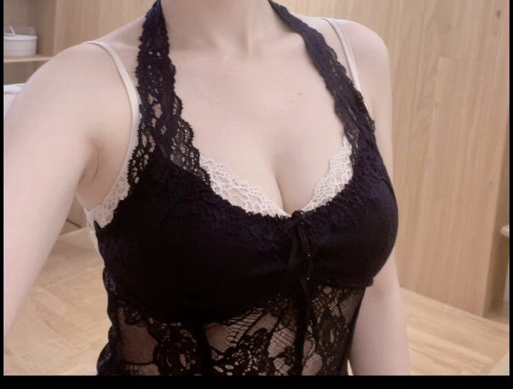 广州万博，锦绣香江，有想合租的单男吗？老婆说了，随便干，下班回来干，上班前也可以干。