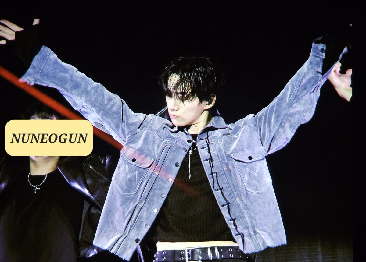 260125 2026 LEE JUNHO FAN MEETING 'STUNNING US'
#이준호 #LEEJUNHO
#준호 #JUNHO