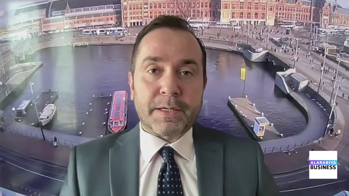 الباحث في الشؤون الاقتصادية الأوروبية ريان رسول: هناك رغبة سياسية ونقدية في اليابان إضافة لدعم أميركي لتعزيز سعر صرف الين ونتوقع وصوله إلى 145 ين مقابل دولار. التقلبات الأخيرة على أسعار الذهب غير مسبوقة وأصبحت مشابهة لتذبذبات الأسهم. قفزات الفضة مبررة بسبب الطلب الصناعي ونقص المعروض وتقييد الصادرات ونتوقع وصول الأونصة إلى 140 دولار هذا العام جرس الإغلاق _Business lara_bn 