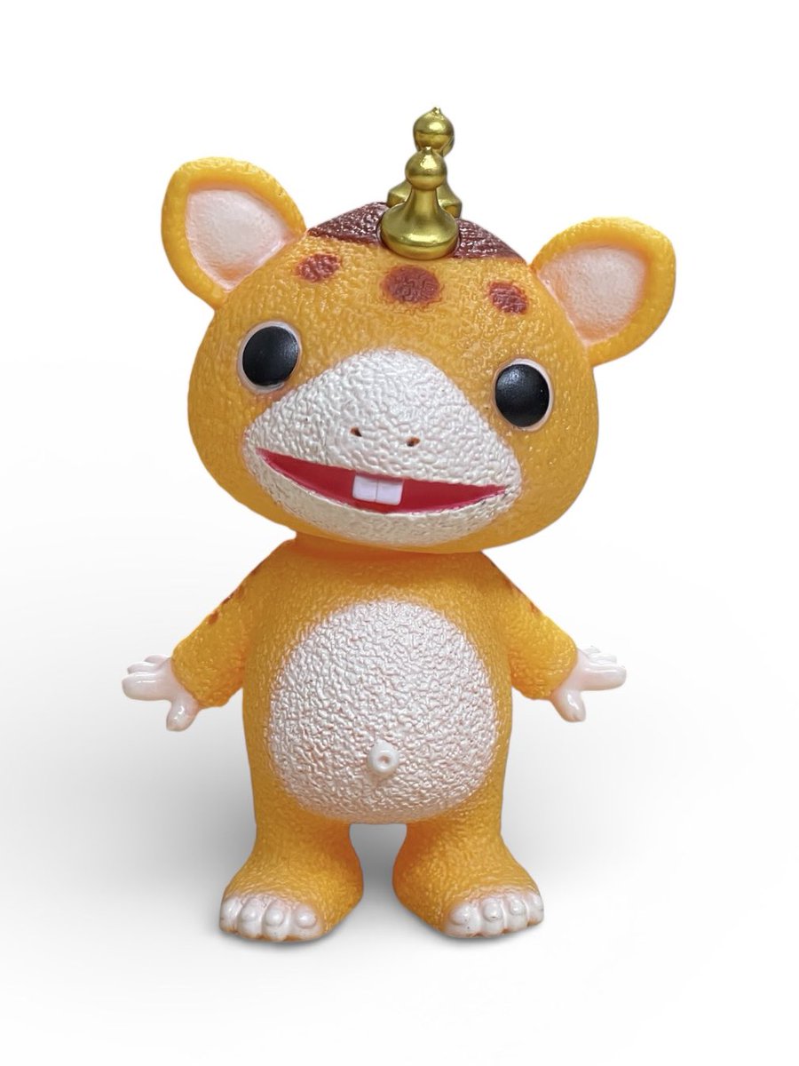 WF2026冬にて 初登場 🐾
快獣ブースカ

これまで数多く立体化されてきたブースカ。
「どうアレンジするか」「どう住み分けるか」を考えた末に辿り着いた答えが
首をかしげるブースカ です。

一方向のみですが、首を傾げることができます。
とてもシンプルな仕掛けですが、