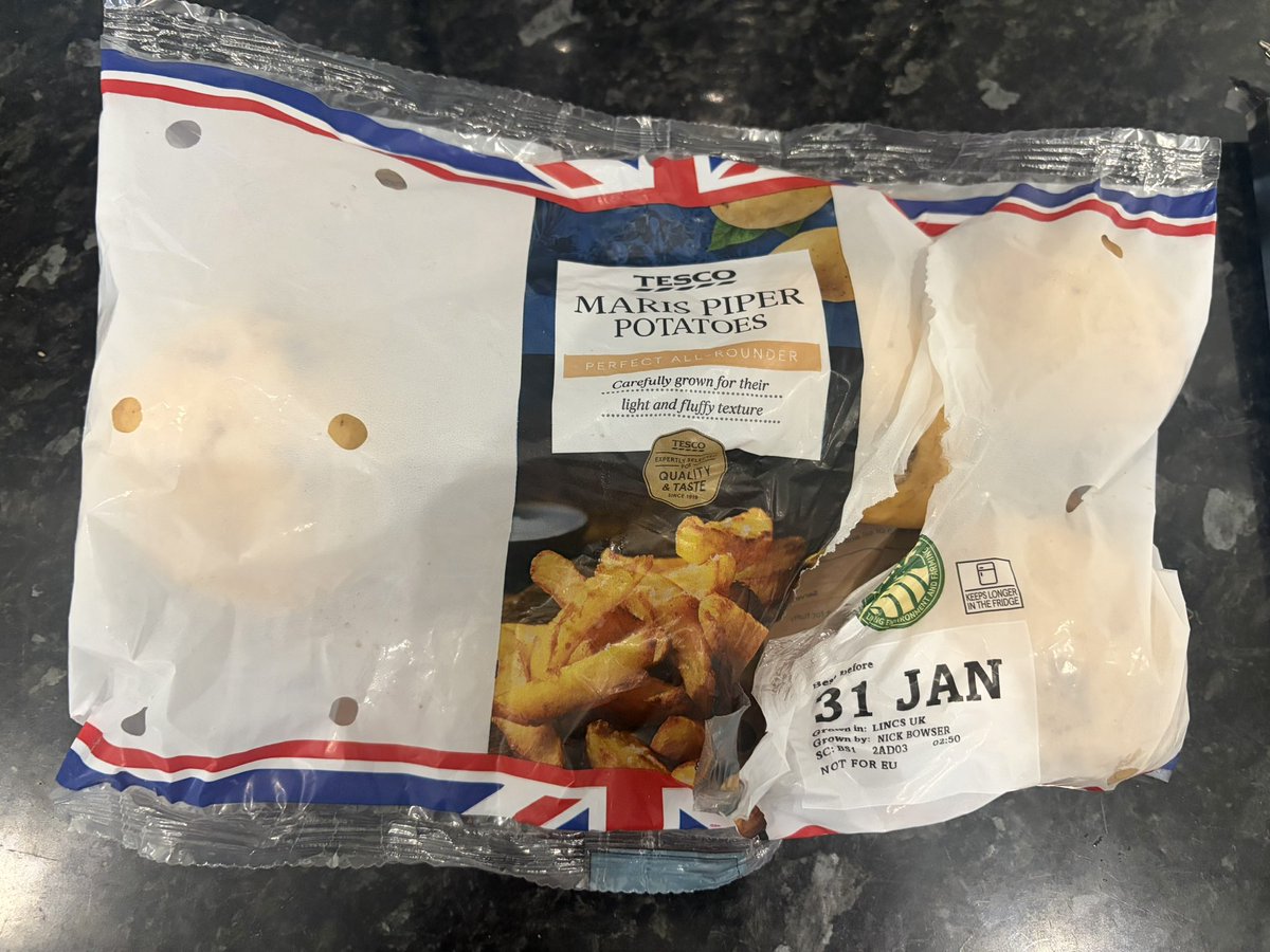 Rob Debenham tweet media