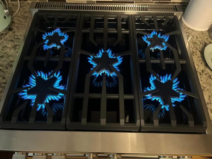 heart_jpg's tweet image. star shaped flame burners