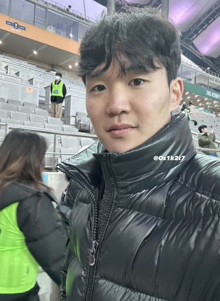 어쩌다보니 셀카요청을 하게 됐는데 이렇게 수원으로 올줄은 !!!! 🤩🤩