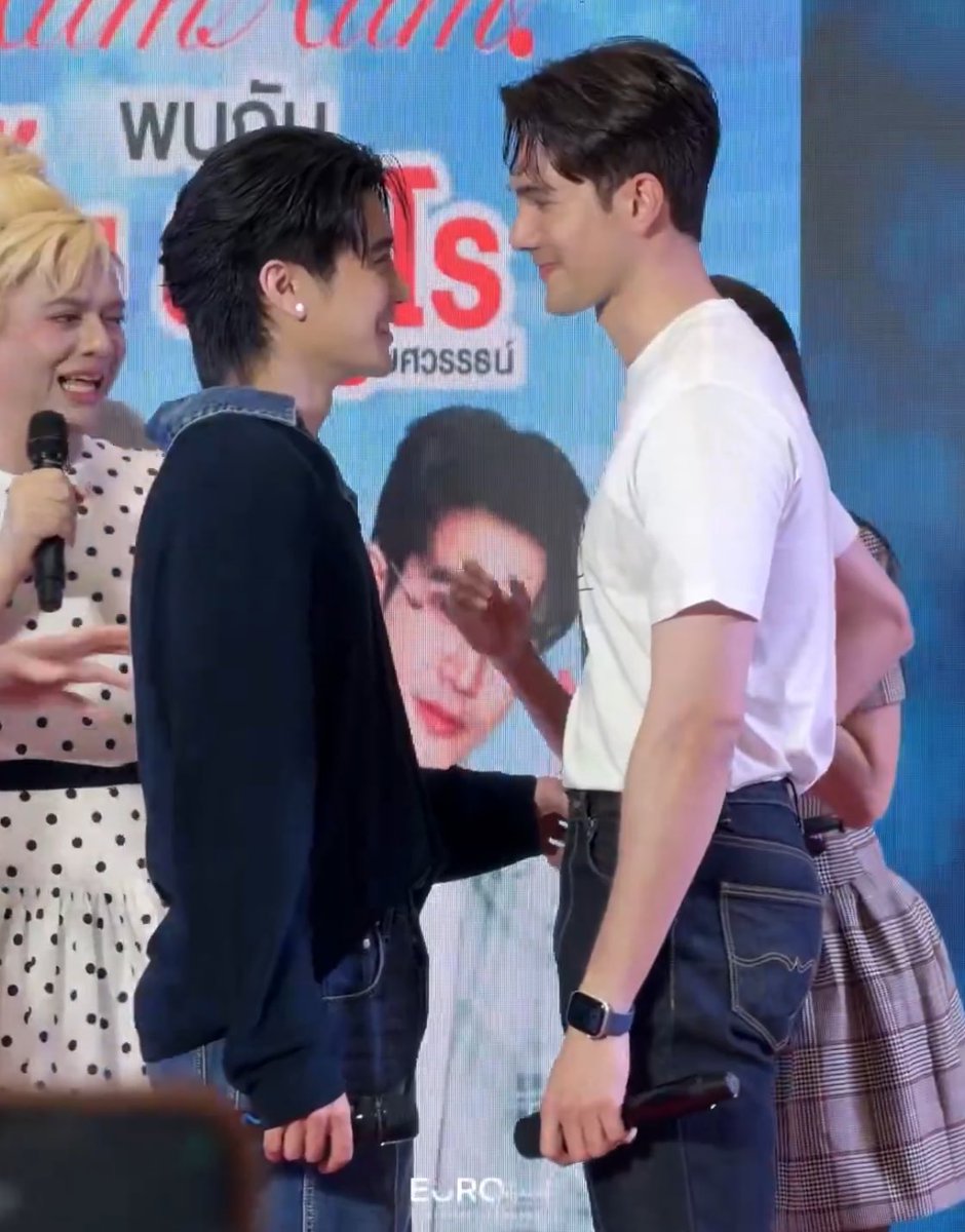 julysamsibil's tweet image. เอา!