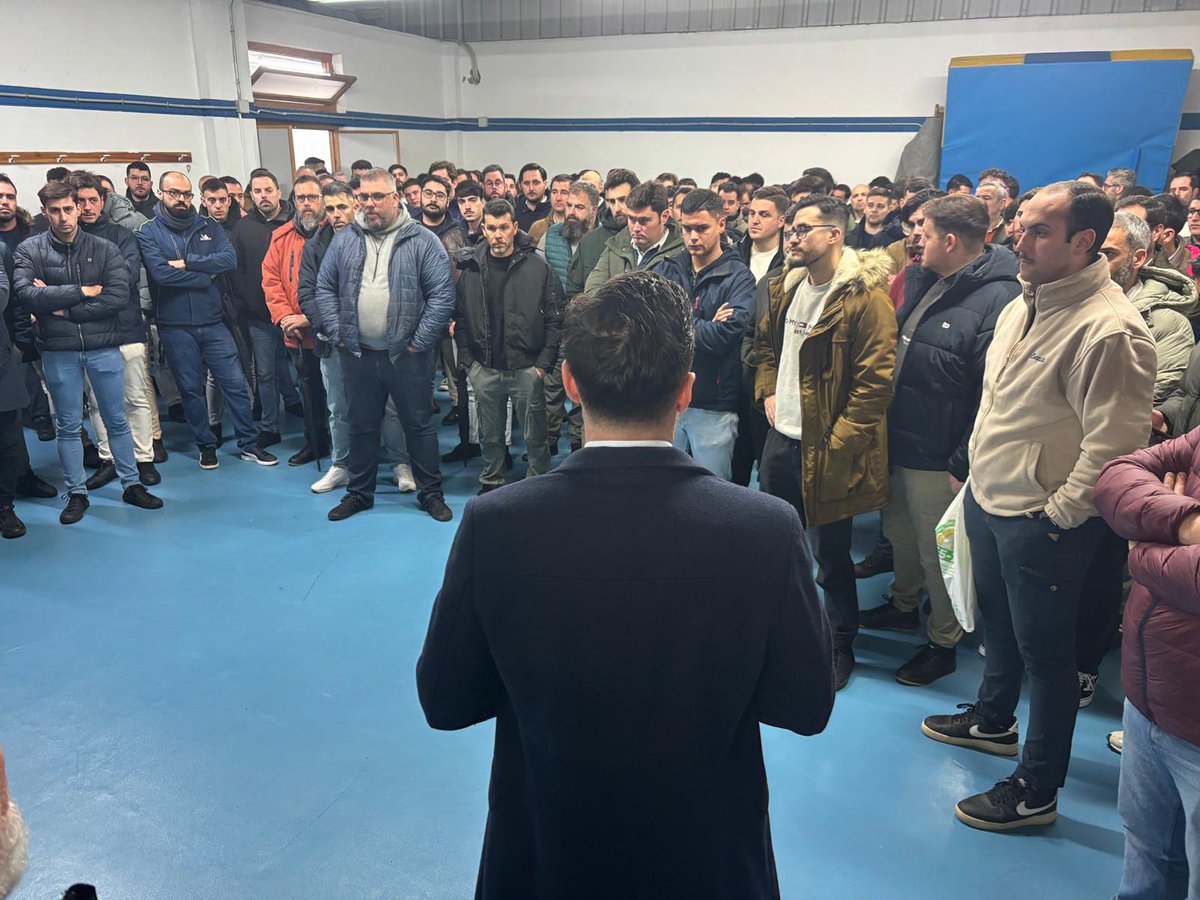 En la mañana de hoy se ha llevado a cabo la igualá del paso de misterio de Nuestro Padre Jesús de la Salud y Remedios de cara al próximo Viernes de Dolores. 

Agradecemos al Instituto Municipal de Deportes la cesión de este espacio para que pudiera desarrollarse con normalidad.