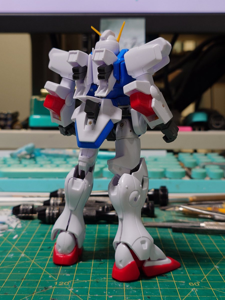 1/100 旧HG Ｖガンダム
完全変形改造
70%