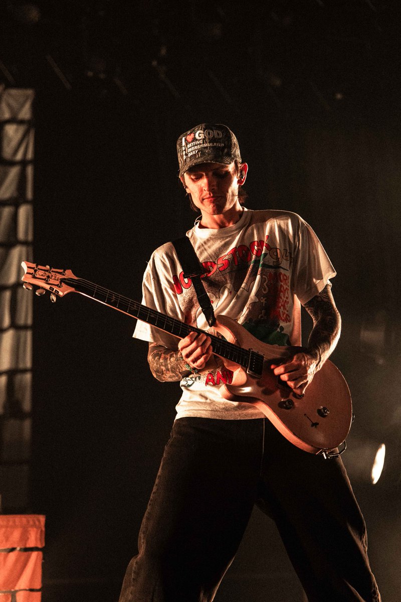 O2VicWarehouse's tweet image. This time last year... @NeckDeepUK 👊

📸 Jess Robinson #NeckDeep