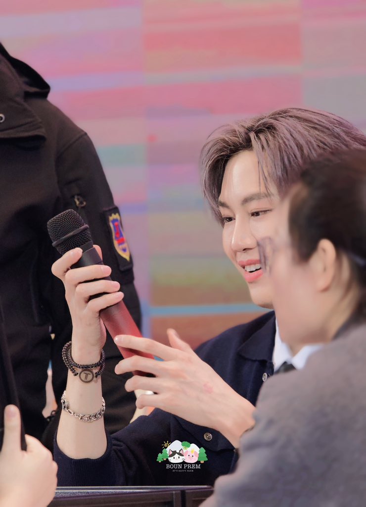 BPsHappyFarm's tweet image. Chinese fans love BounPrem forever.
❤️🩵@bb0un @Prem_space 
We will always support and be by your side.
I hope you all enjoy this gift, which is meant solely for you.

On February 6th, we will hand over the microphone to Prem.
#BounPrem #prem_space #bb0un