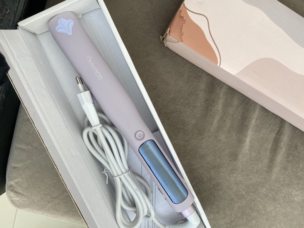 markleeonyour tweet media