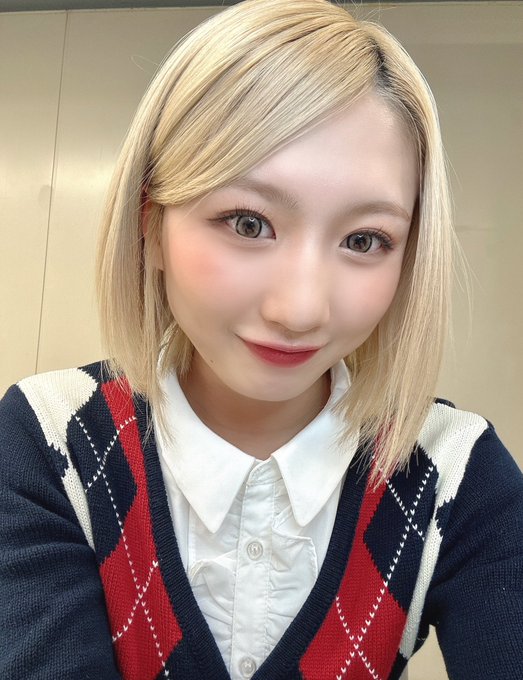 塩月希依音のTwitter画像36