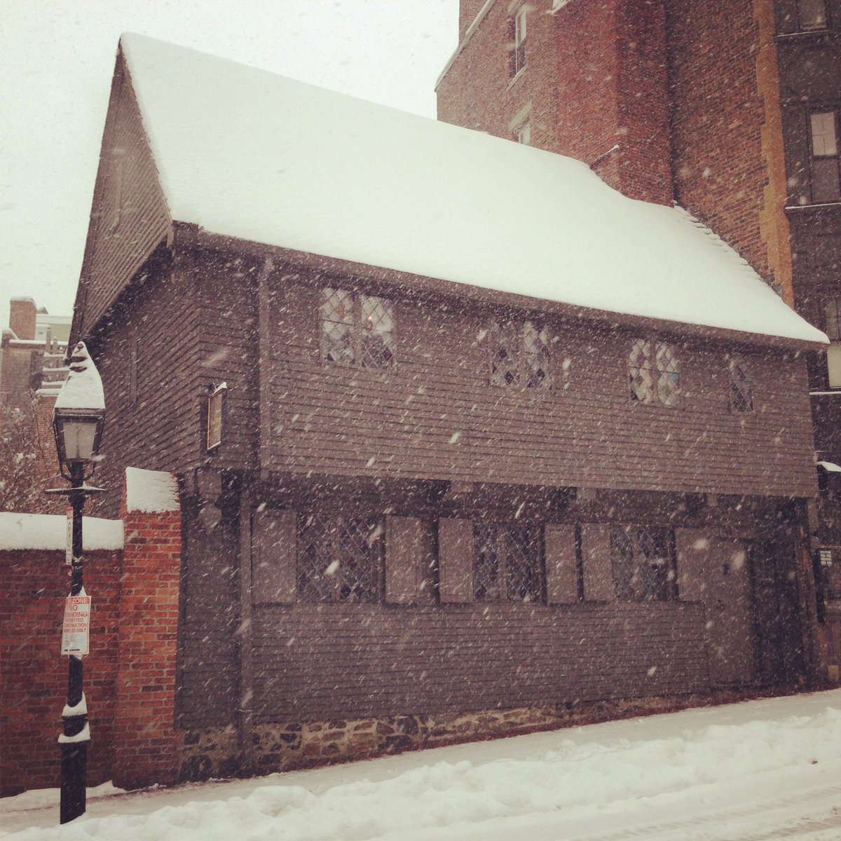 Paul Revere House tweet media