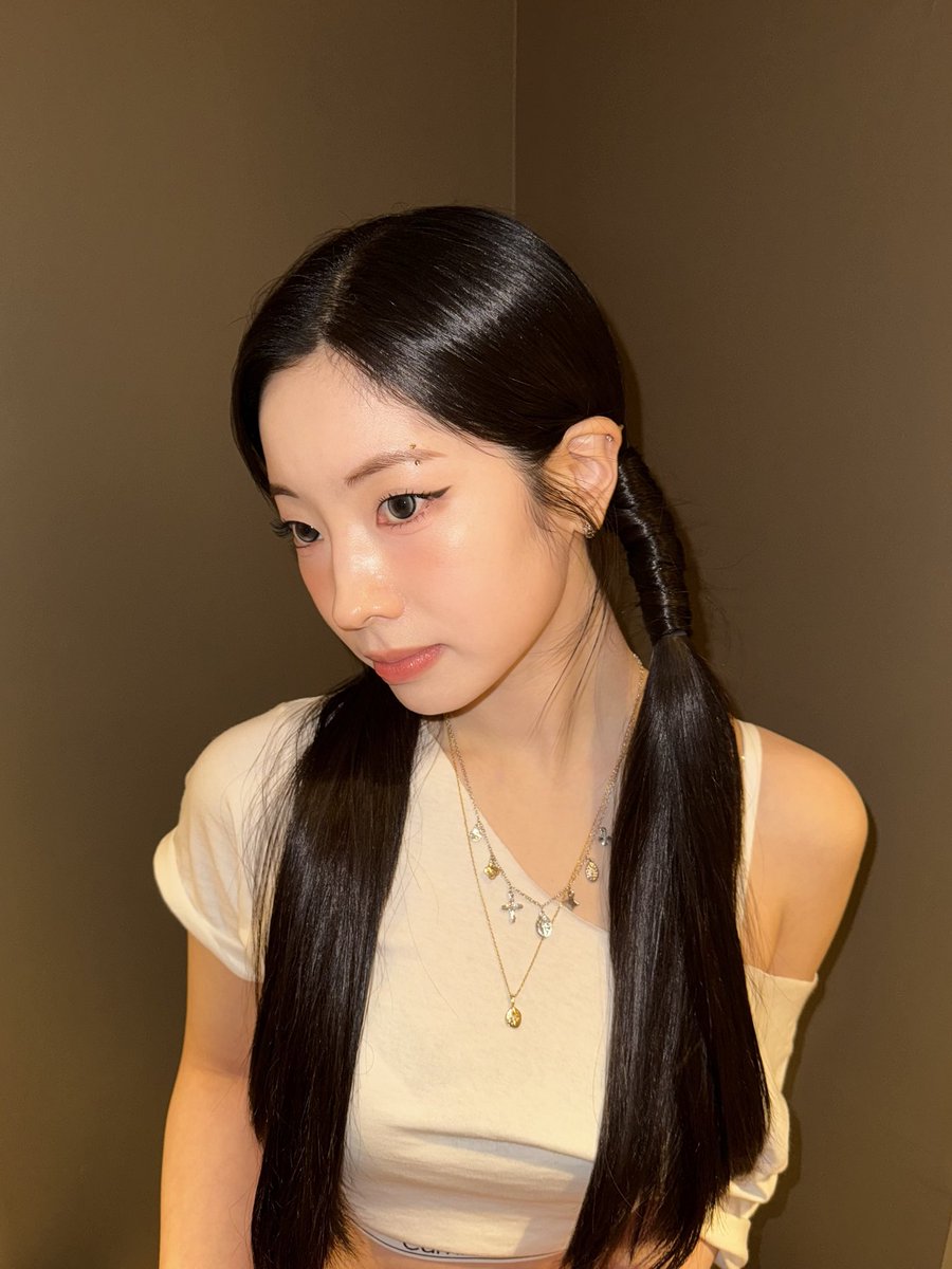 kdhfiles's tweet image. [260125] — 🍫📸