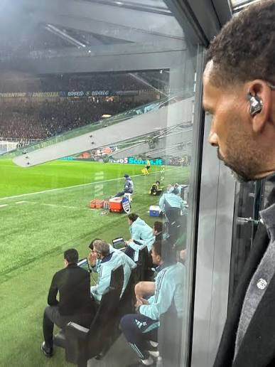 Sinatra. tweet media