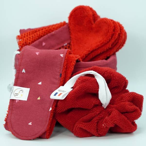 AlexdeCdeB's tweet image. Le rouge couleur de l’amour… ❤️
La Saint Valentin approche et j’ai quelques petites choses en stock qui pourrait faire des cadeaux originaux !
Les lingettes et l’ensemble ❤️ sont en destockage à petit prix !
lescousettesdebobinette.fr
N’hésitez pas !
Et merci pour les partages 🫶🏻