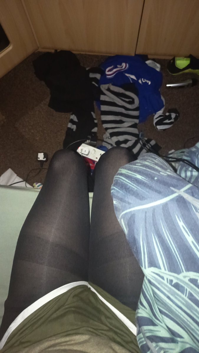 nsfwFemboy's tweet photo. I know it's a mess but nice photo hehe #femboythigh #furry https://t.co/JT891oqb6B
