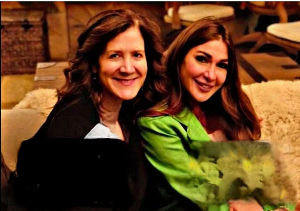 <a href="/DimaSadek/">Dima ديما صادق</a> لا أبدا أنت مش عميلة ولو ..
أمريكا لا ترض إلا عن العملاء يا #ديدي_وا فلو لم تكوني كذلك لما احتضنتك أم العرق والسوس .😉