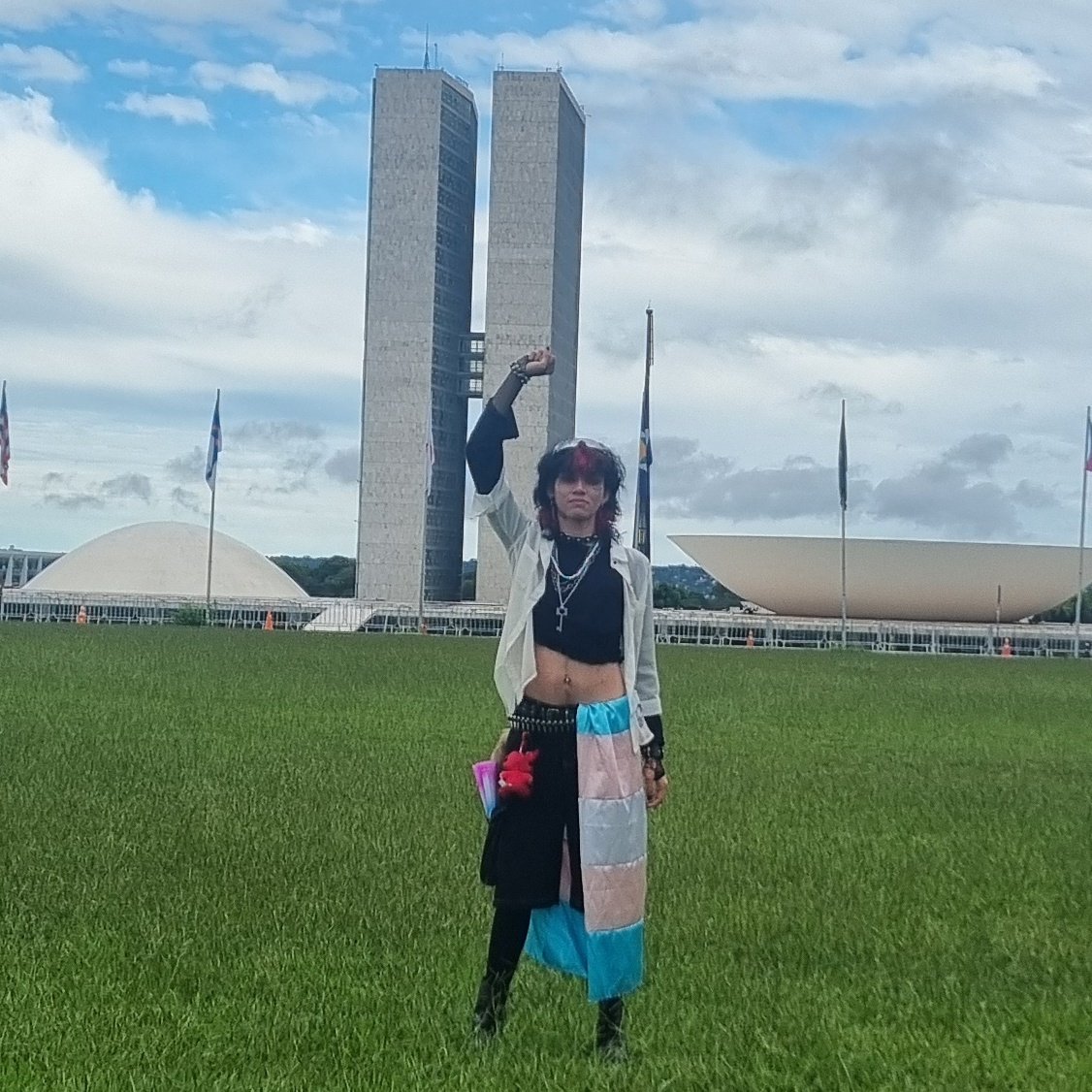 raaphoso's tweet image. brasil soberano é país sem transfobia!
nós existimos e resistimos!
🏳️‍⚧️🏳️‍⚧️🏳️‍⚧️🏳️‍⚧️