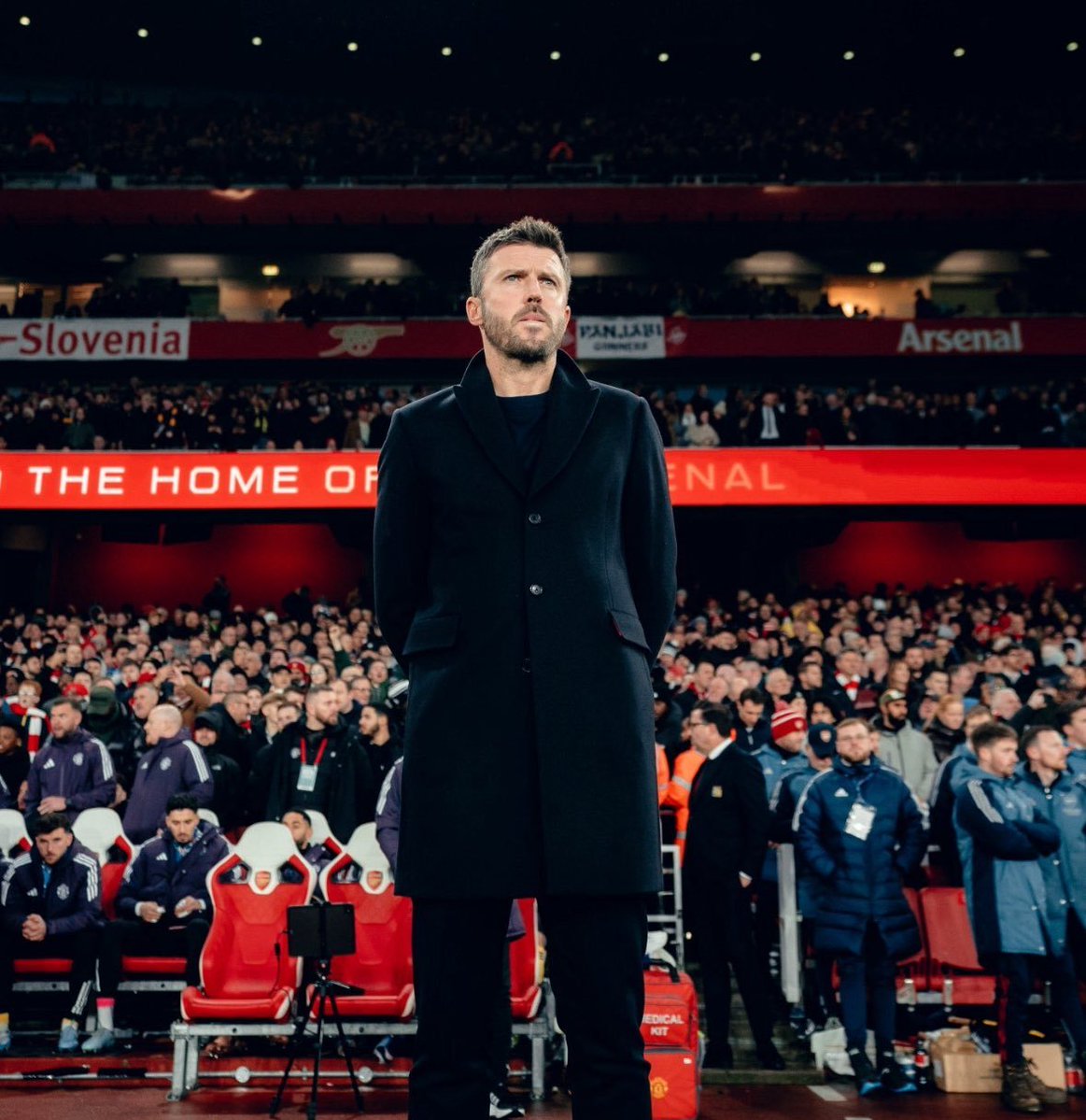 MUnitedEs's tweet image. FINAL: Arsenal 2-3 Manchester United.

¡¡¡ESTO ES EL MANCHESTER UNITED CARAJO!!!

¡¡¡ESTO ES EL MANCHESTER UNITED DE MICHAEL CARRICK!!!!

¡¡¡QUE VICTORIA HERMOSA!!! ❤️‍🔥 #ForeverUnited