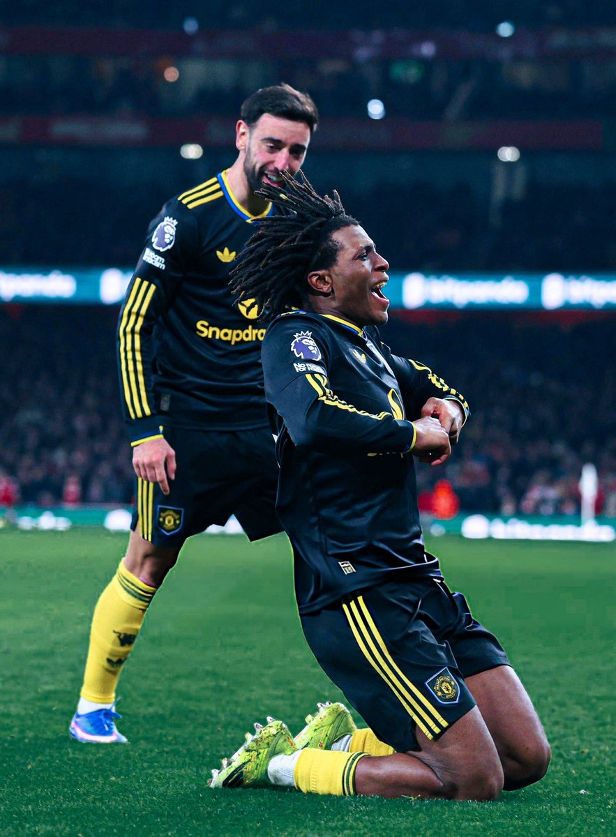 Tochukwu1111's tweet image. Top 4, a comeback, in Emirates against title contending Arsenal...What a day to be alive.