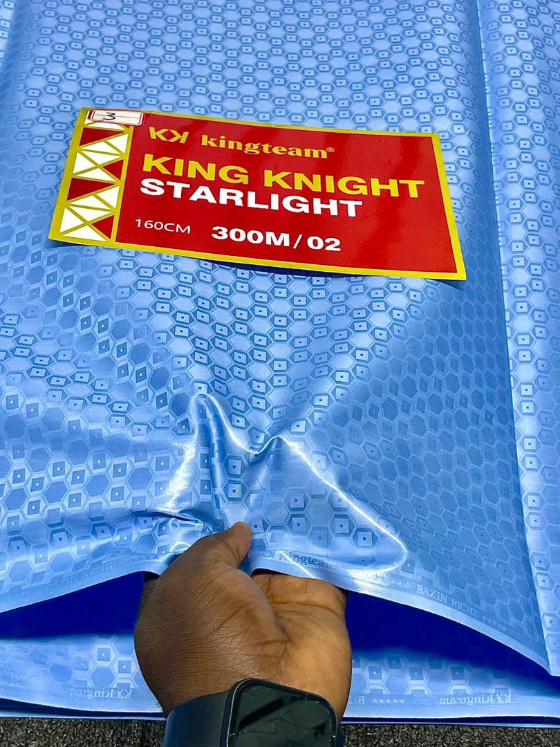M_ChubadoJR's tweet image. Kindly  RT 🔁 &amp;amp; LIKE PLS

 STARLIGHT 
🏷️ Price:# 5,500 Per yard
☎️Call,DM/WhatsApp
(07068268086)
📍 KANO
Nationwide delivery

Repost 🔁 PLS