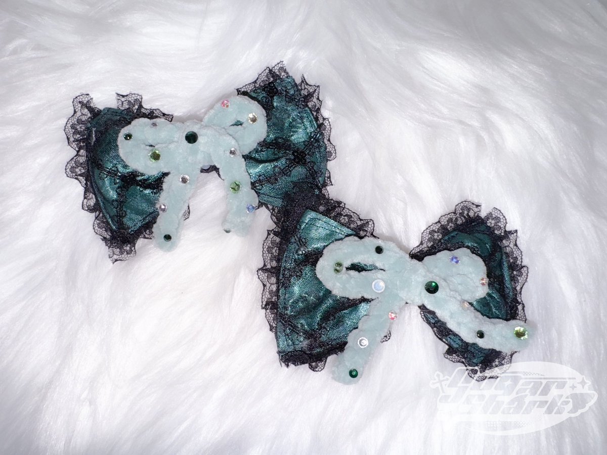 はくとん様❤️おまとめ専用ページです。5/13まで♡ あんちゃんにプレゼントしたいって人多いと思って作ったリボンたち