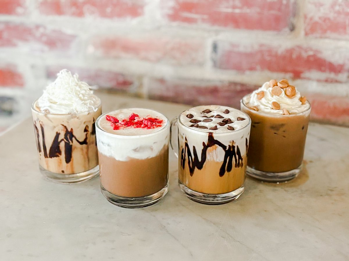 New flavors alert! ☕✨ Smithville Coffee House is serving up Girl Scout cookie-inspired drinks and other tasty treats you’ll want to sip ASAP 🍪💕

🔗 bit.ly/2FJWlml
#ExploreBastropCounty