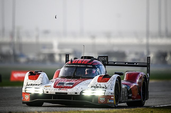 Felipe Nasr wins the Rolex 24 at Daytona for the third time in a row! He takes the victory together with Julien Andlauer and Laurin Heinrich in the No. 7 Porsche 963 of Porsche Penske Motorsport!

📸 IMSA | #IMSA #Rolex24
