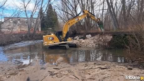 Derriban una presa en Segovia. Desconocerán que las presas son patrimonio cultural? 

tribunasegovia.com/noticias/43040… <a href="/TribunaSegovia/">Tribuna Segovia</a>