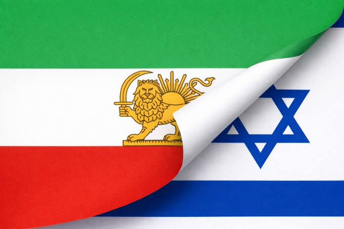 IranDefenceForc's tweet image. Enough lies. This is the truth behind the Sun and Lion flag!