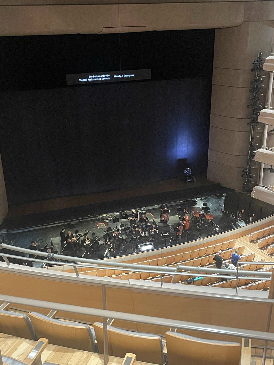 ✨𝕁oe ℙ𝕖𝕣𝕤𝕚a📚 tweet media