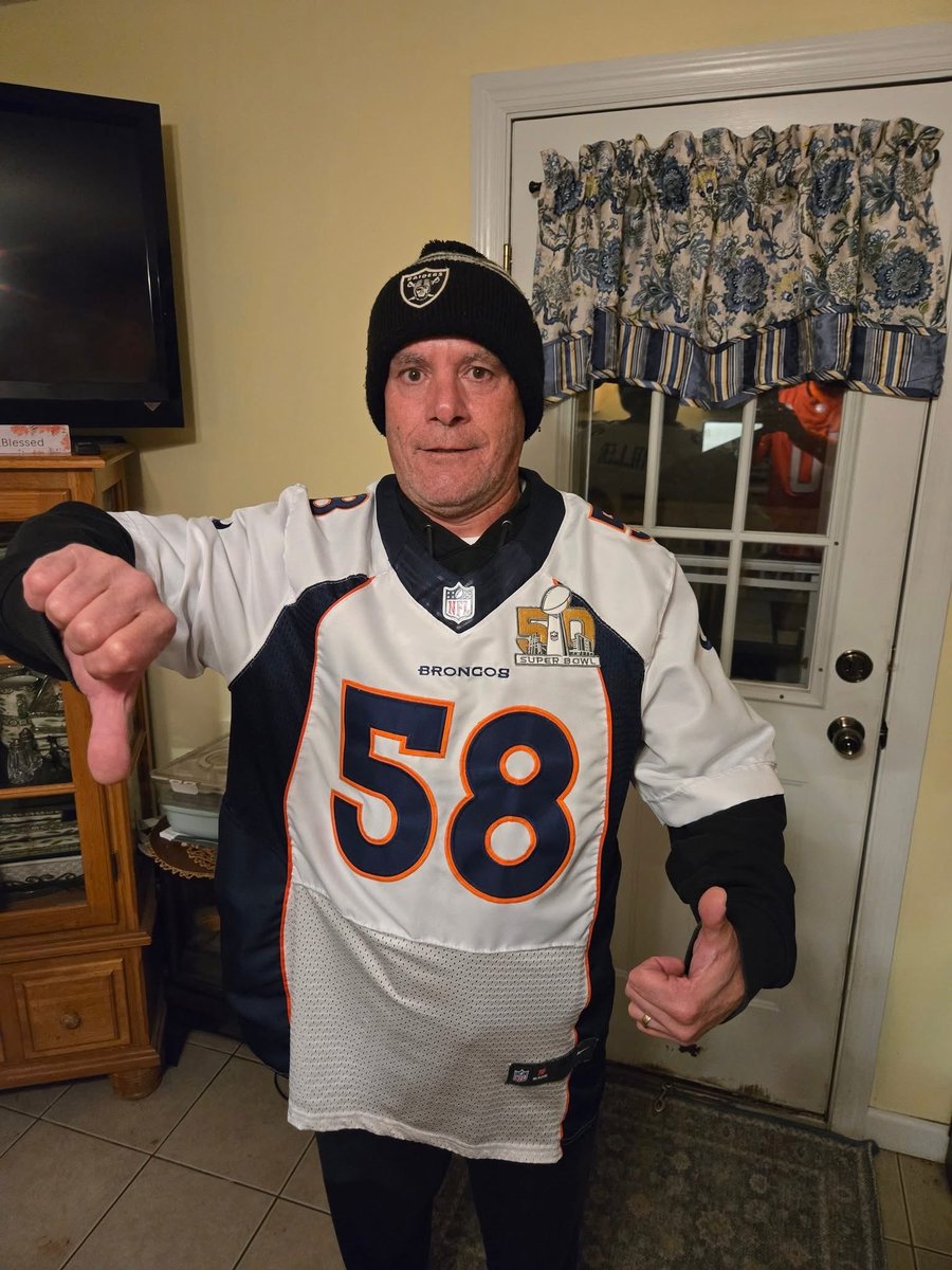 Conference Championship games got me like…