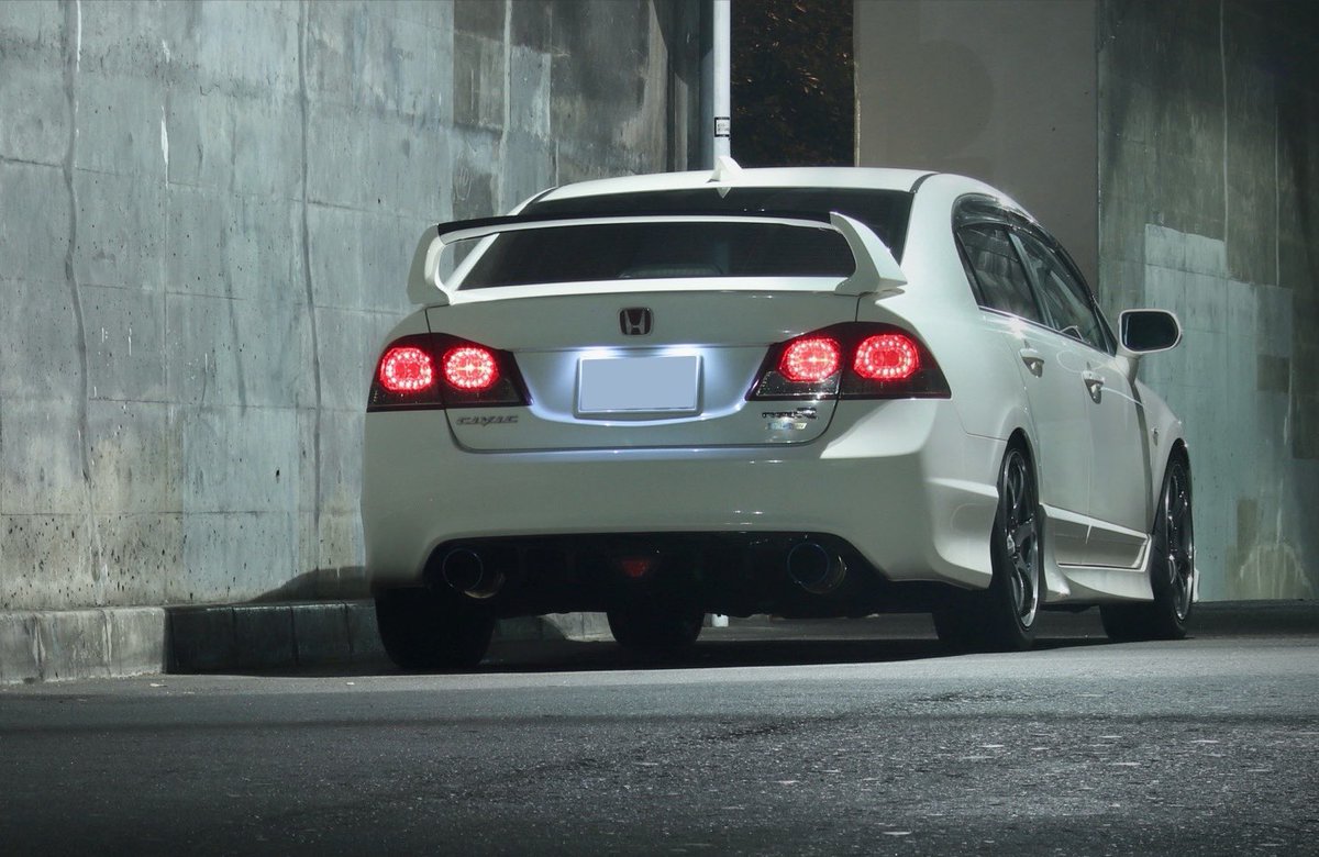 tomatofd2's tweet image. #純正テール倶楽部
まぁクリアの部分だけスモークに
塗ってるけど純正て事で😎